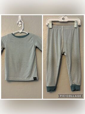 Sweet Bamboo blue and white basket weave print bamboo two piece pajama 12-18 mon